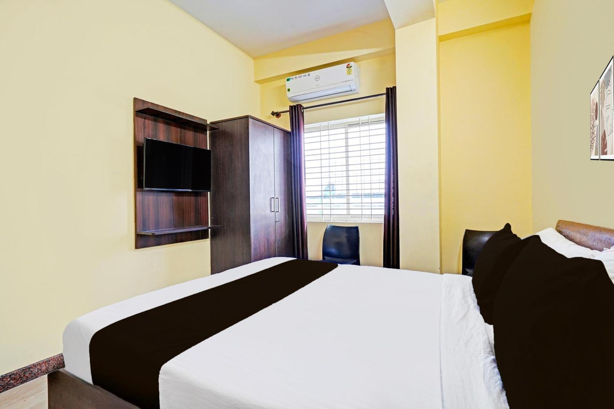 Super Hotel O Srigandhakavalu Formerly Chamundeshwari Lodging Jālahalli Exteriör bild