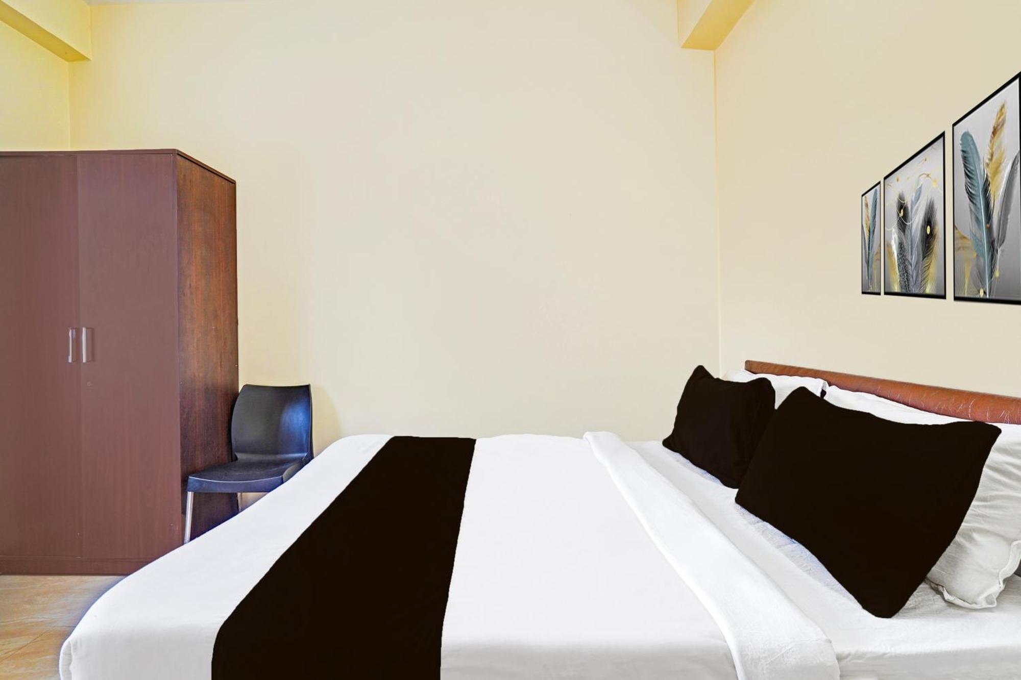 Super Hotel O Srigandhakavalu Formerly Chamundeshwari Lodging Jālahalli Exteriör bild